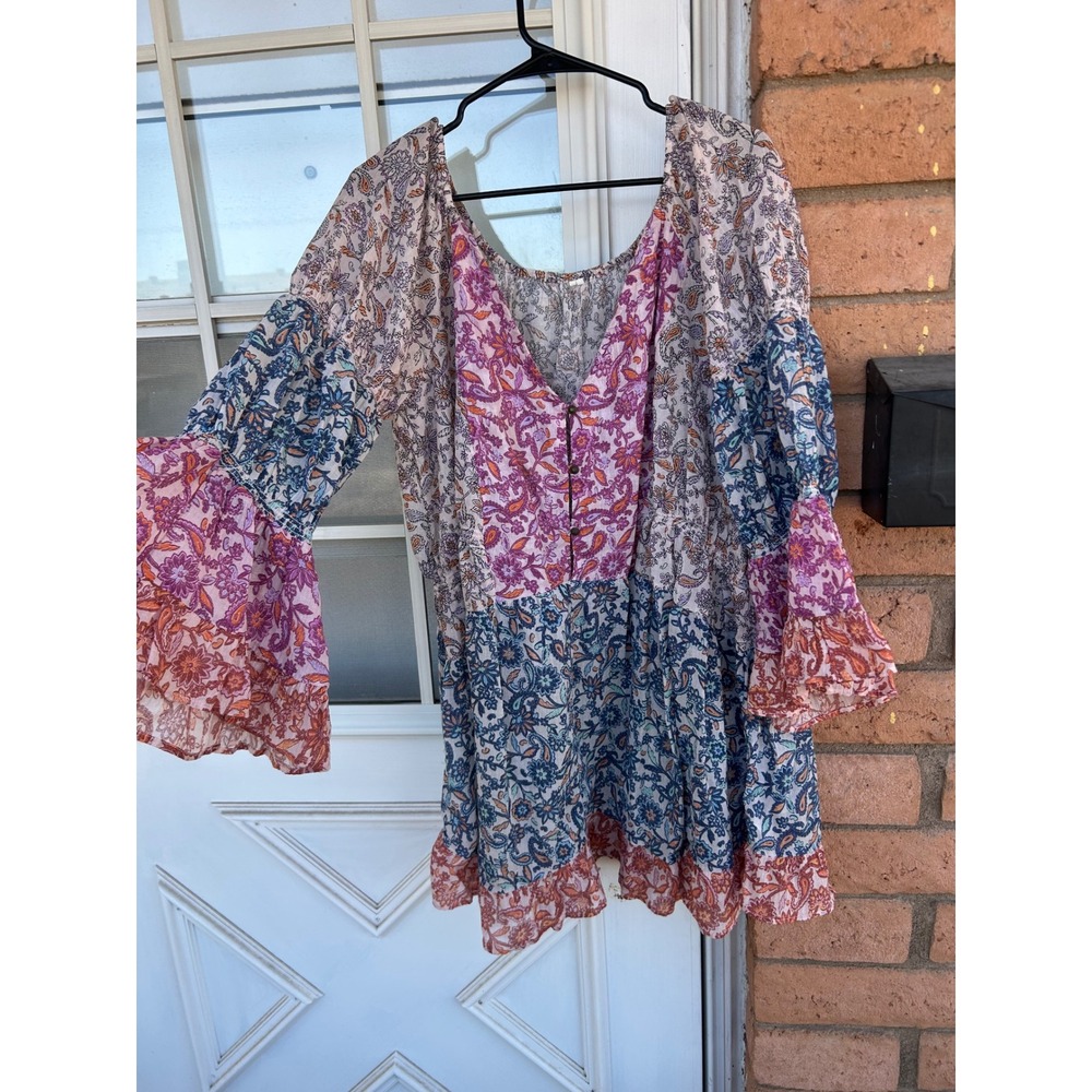Anthropologie Boho Patchwork Floral Paisley Bell Sleeve Mini Dress M Festival - Picture 9 of 9